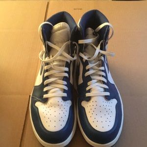 Jordan Retro 1 Shoes